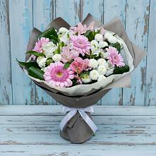 Букет цветов из:  Герберы, Альстромерии и Хризантемы в Ленске