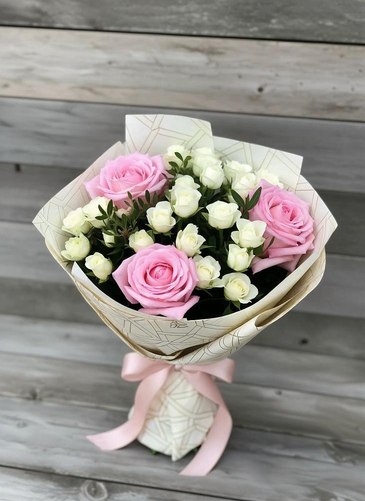 Букет цветов из: Розы в Ленске