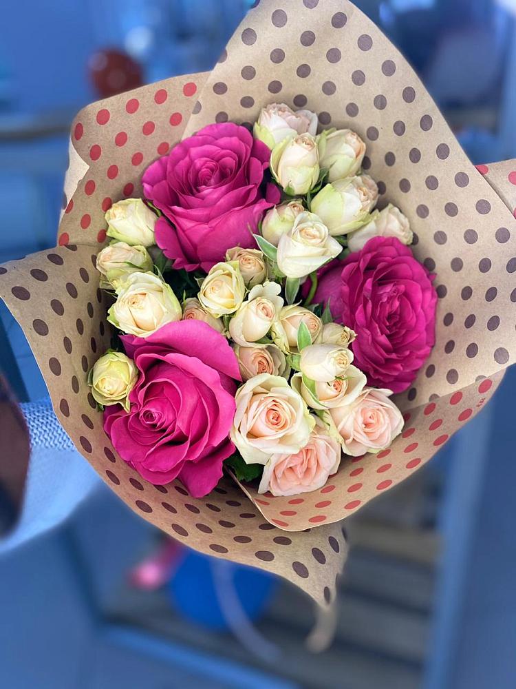 Букет цветов из: Розы в Ленске