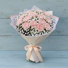 Букет цветов из:  Гвоздики в Ленске