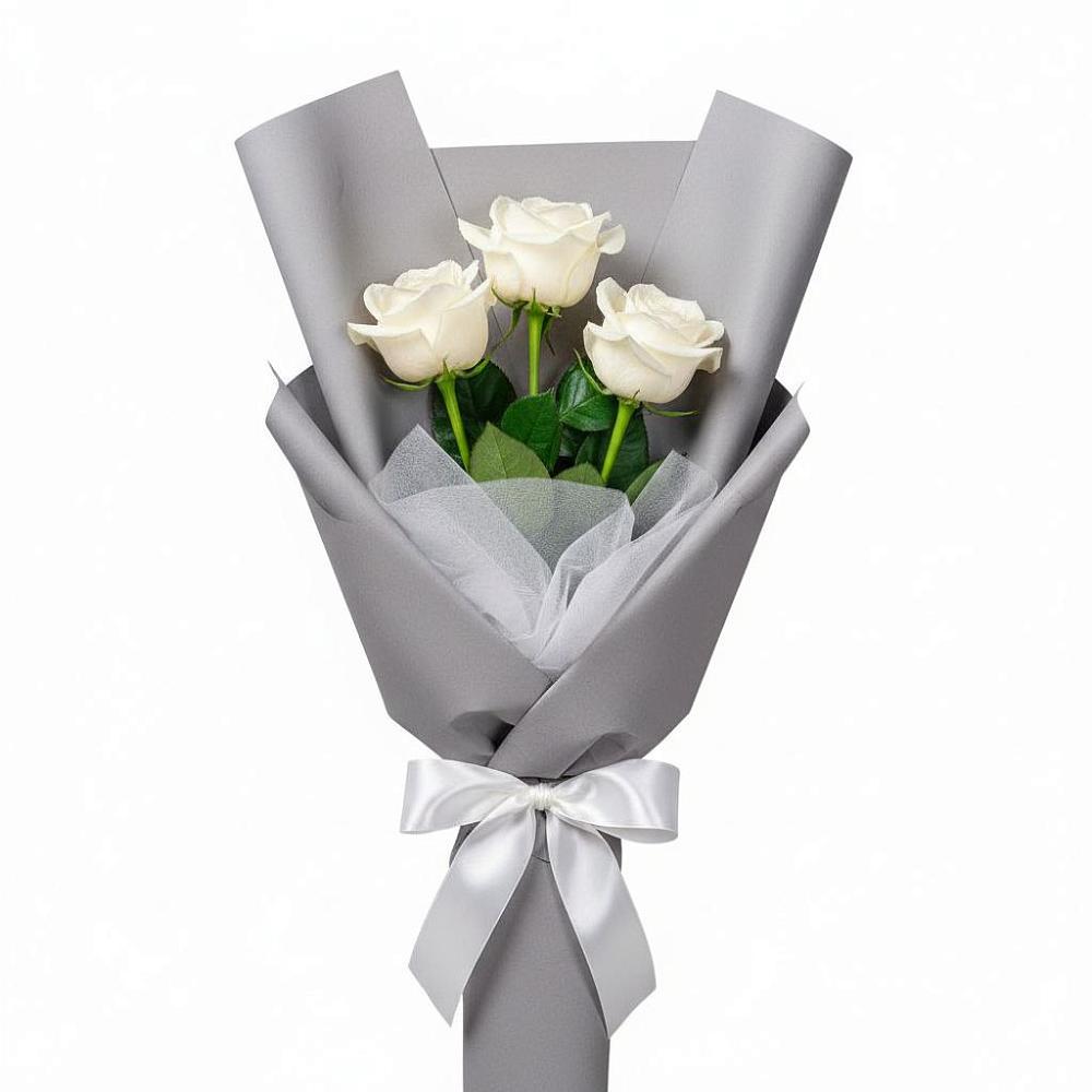 Букет 3 белые розы в Ленске