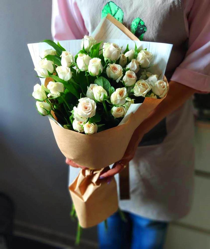 Букет цветов из: Розы в Ленске