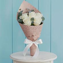 Букет цветов из:  Розы в Ленске