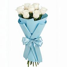 Букет 7 белых роз Проуд в Ленске