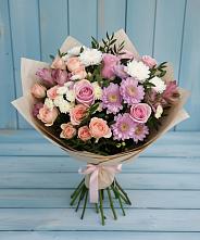 Букет цветов из:  Хризантемы, Розы и Альстромерии в Ленске