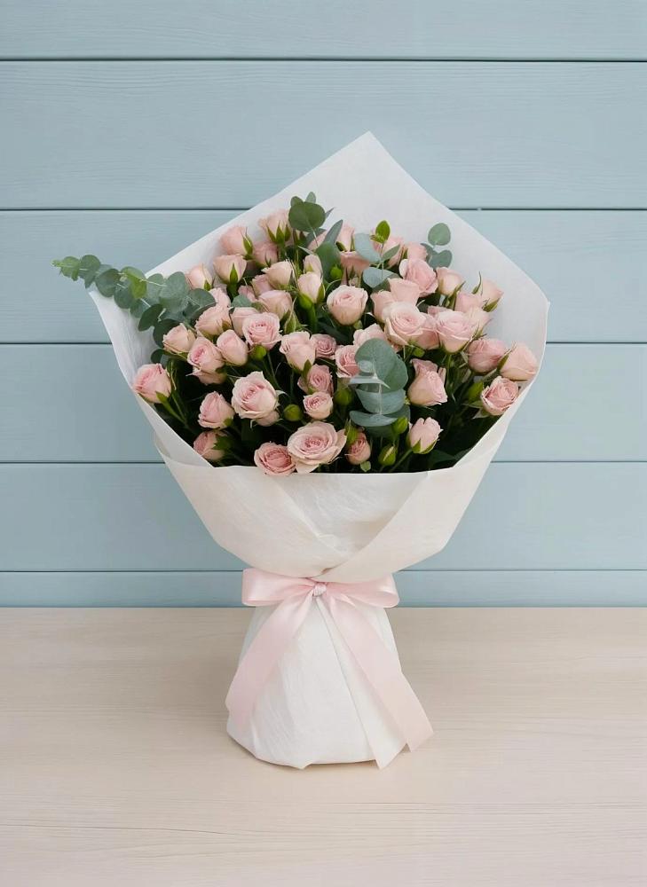 Букет цветов из: Розы в Ленске