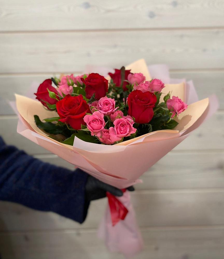 Букет цветов из: Розы в Ленске