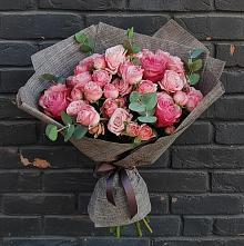 Букет цветов из:  Розы в Ленске